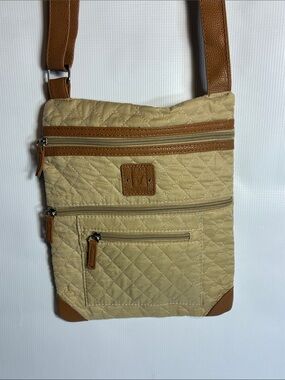 EUC Stone Mountain Accessories Quilted Beige and Brown Crossbody Bag